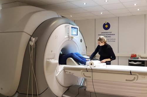 2019 badania pilotażowe fMRI 